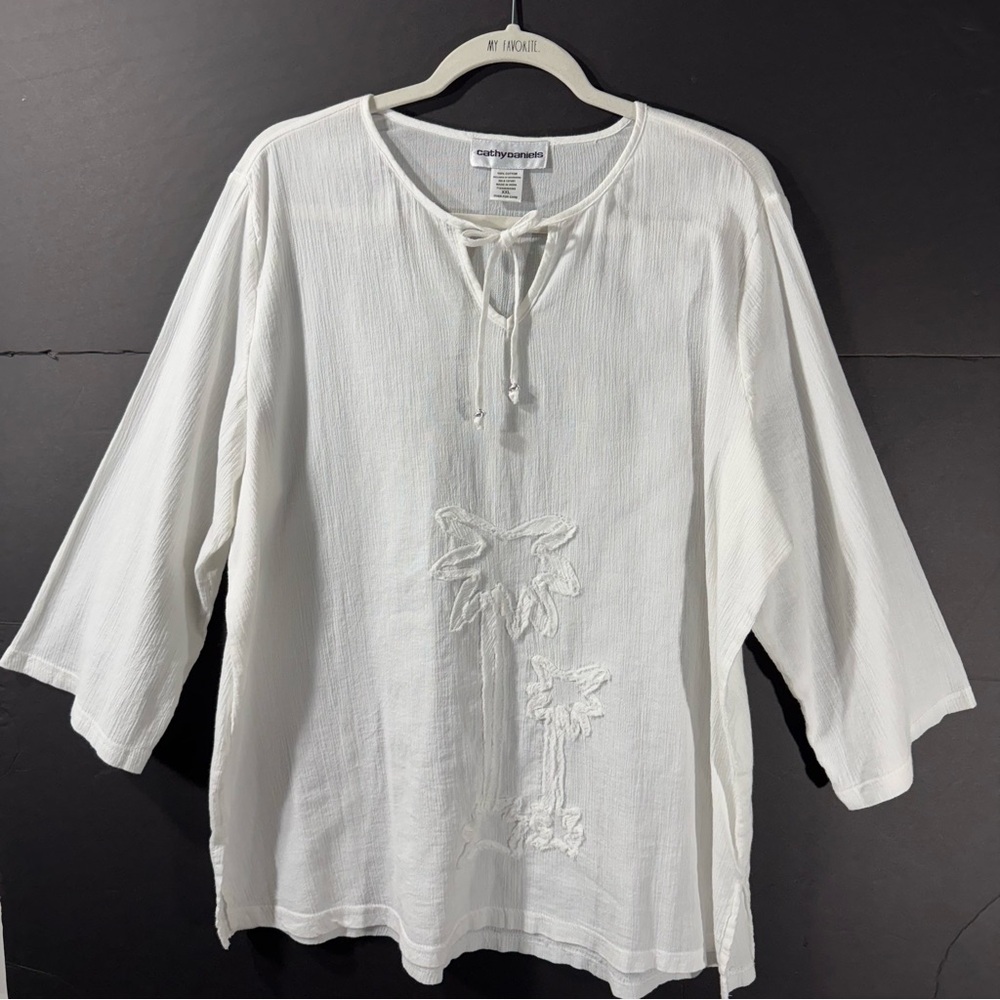 Cathy Daniels White Gauze Top palm Tree Tunic Top